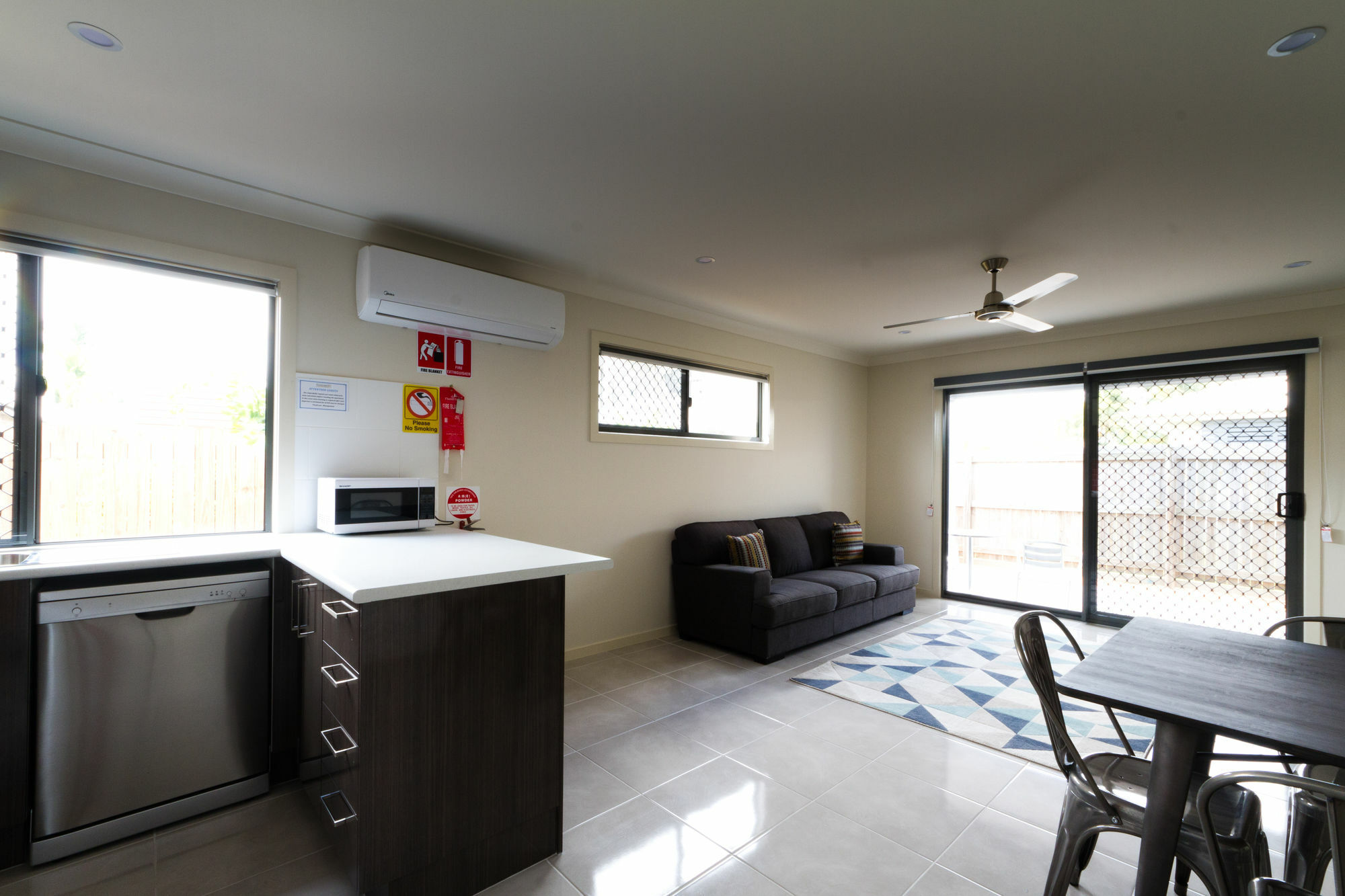 Rockhampton Serviced Apartments Екстер'єр фото