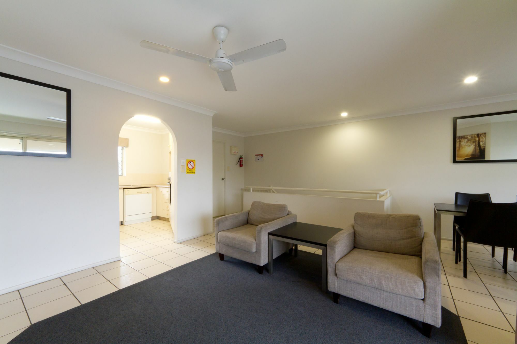 Rockhampton Serviced Apartments Екстер'єр фото